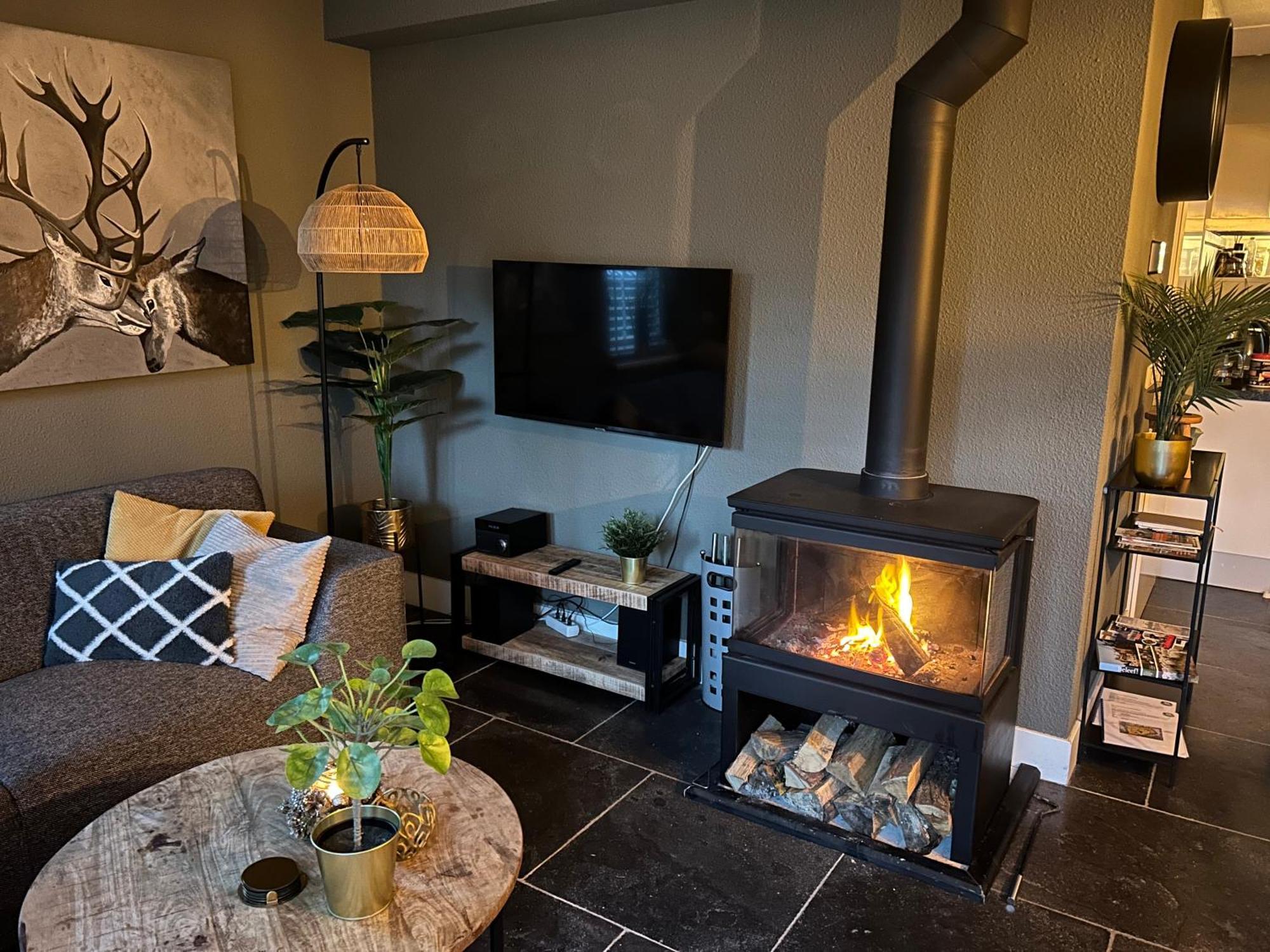 Villa Bosboerderij De Goudsberg Met Hottub In Tuin Lunteren Exterior foto