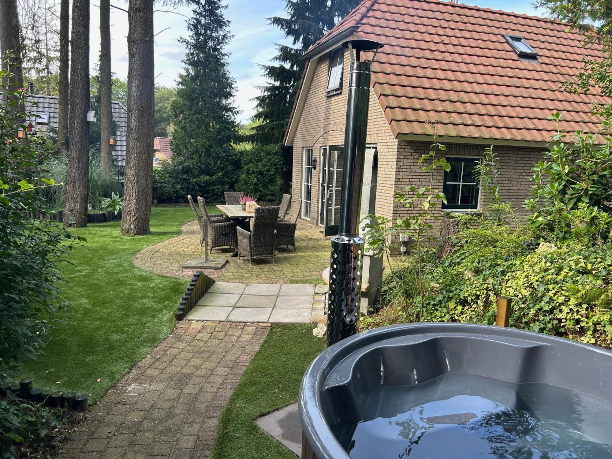 Villa Bosboerderij De Goudsberg Met Hottub In Tuin Lunteren Exterior foto
